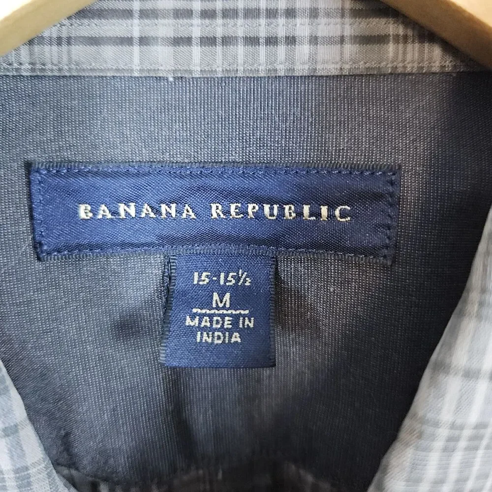 Banana Republic Men's Shirt Size M (15-15 1/2) Brown Plaid Button Up Two Pockets